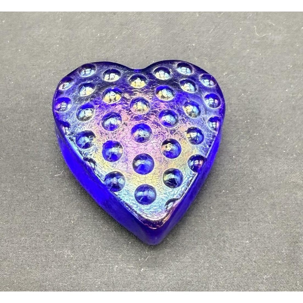 Vtg Robert Held Art Glass Heart Shaped Paperweight Hobnail/Iridescent W/sticker